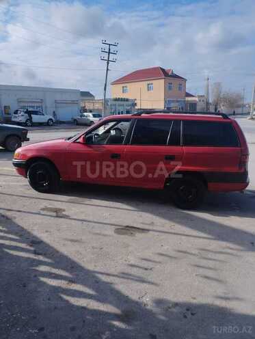 Opel Astra 1993, 350,000 km - 1.6 л - Bakı