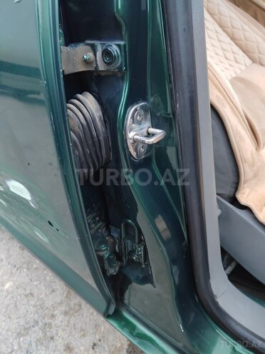 Volkswagen Golf 1998, 400,000 km - 1.6 l - Bakı