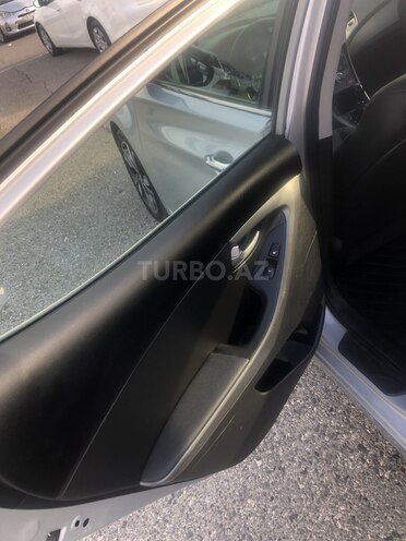 Hyundai Elantra 2014, 321,869 km - 1.8 l - Bakı
