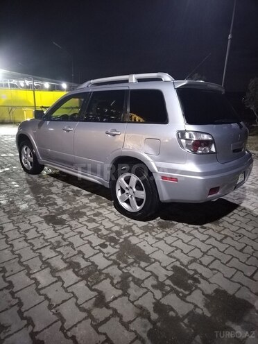 Mitsubishi Outlander 2005, 243,011 km - 2.4 l - Bakı