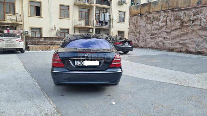 Mercedes E 240 2004, 397,000 km - 2.4 l - Bakı