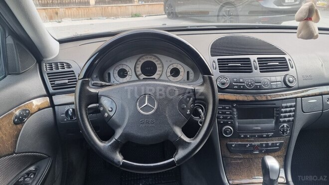 Mercedes E 240 2004, 397,000 km - 2.4 l - Bakı