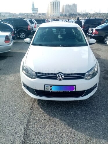 Volkswagen Polo 2013, 127,000 km - 1.6 l - Bakı