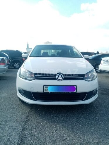 Volkswagen Polo 2013, 127,000 km - 1.6 l - Bakı