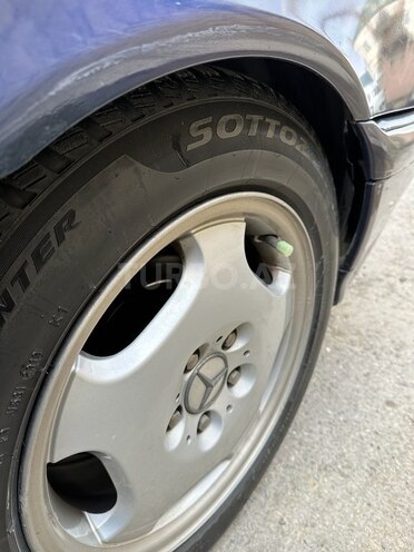 Mercedes C 200 2000, 275,007 km - 2.0 l - Bakı