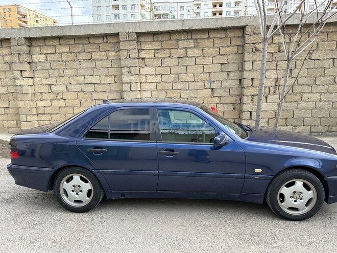 Mercedes C 200 2000, 275,007 km - 2.0 l - Bakı