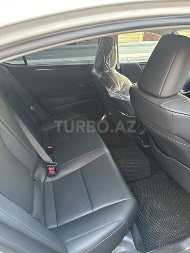 Lexus ES 200 2023, 10,000 km - 2.0 л - Bakı