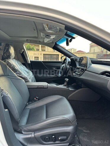 Lexus ES 200 2023, 10,000 km - 2.0 л - Bakı