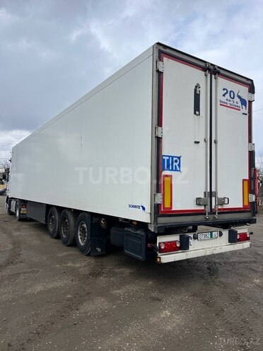 Volvo FH 13 2011, 1,474,929 km - 13.0 l - Lənkəran