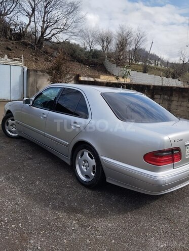 Mercedes E 240 1999, 404,003 km - 2.4 l - Lənkəran