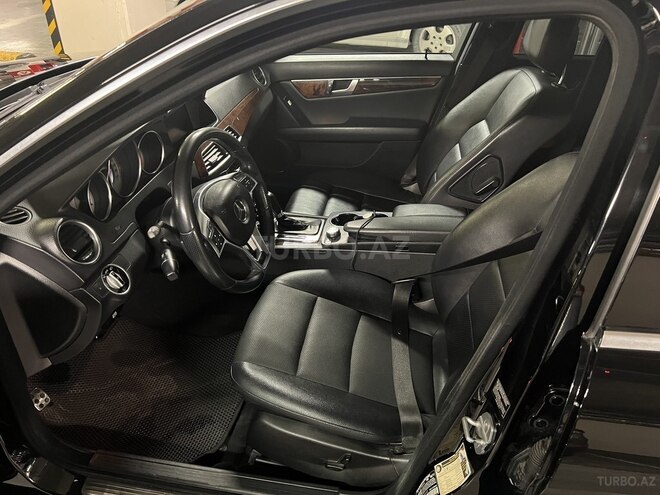Mercedes C 250 2011, 321,000 km - 1.8 л - Bakı