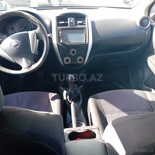 Nissan Sunny 2018, 180,000 km - 1.5 l - Naxçıvan