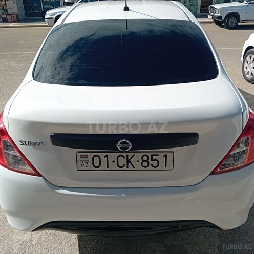 Nissan Sunny 2018, 180,000 km - 1.5 l - Naxçıvan