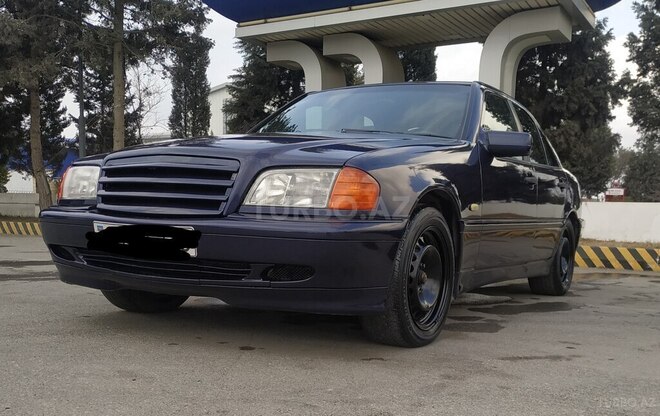 Mercedes C 240 2000, 350,000 km - 2.4 l - Bakı