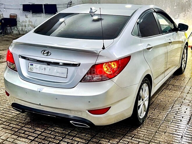 Hyundai Accent 2012, 208,000 km - 1.6 л - Bakı