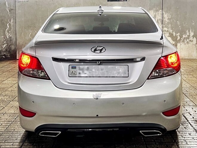 Hyundai Accent 2012, 208,000 km - 1.6 л - Bakı