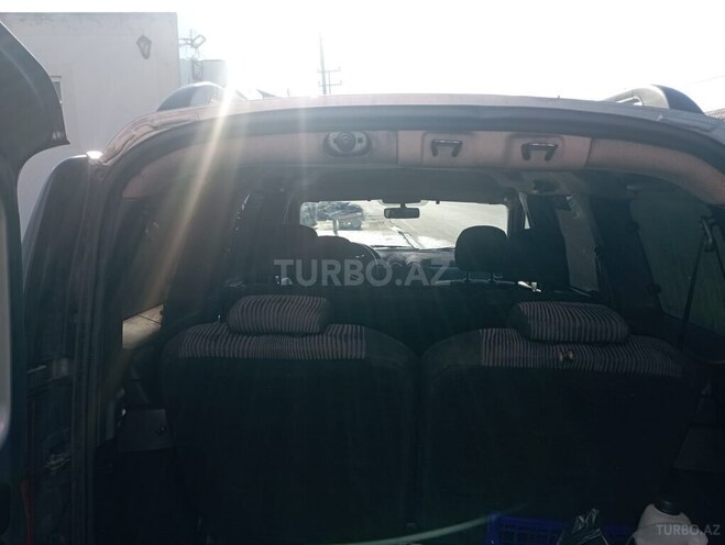 Dacia Logan 2009, 250,000 km - 1.5 l - Bakı
