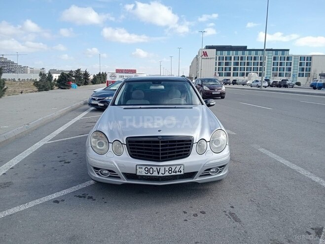 Mercedes E 320 2002, 299,000 km - 3.2 л - Bakı