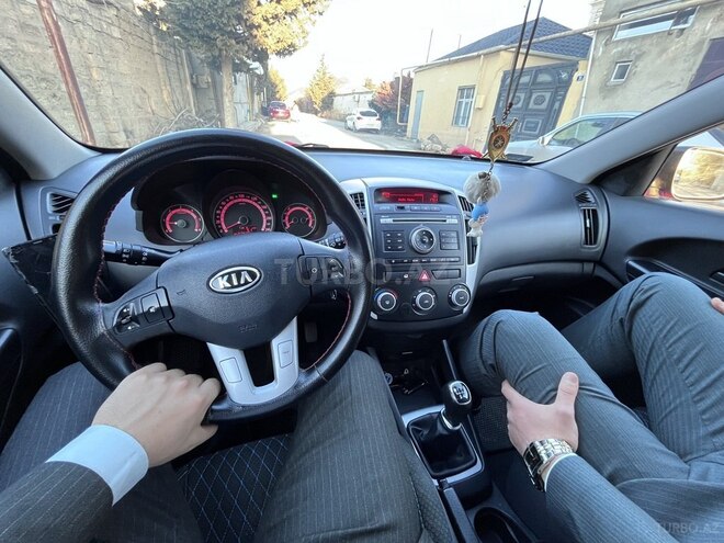 Kia Ceed 2010, 272,000 km - 1.6 л - Bakı