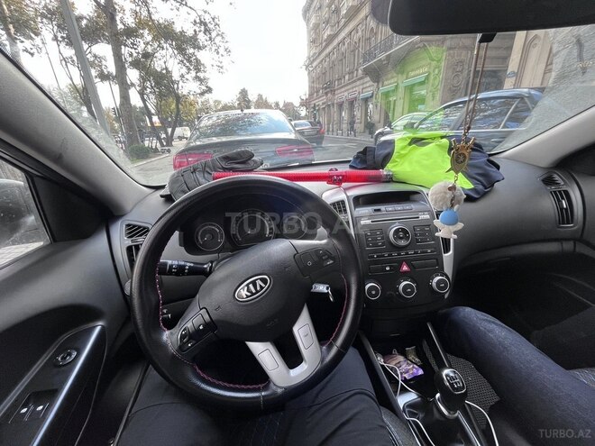 Kia Ceed 2010, 272,000 km - 1.6 л - Bakı