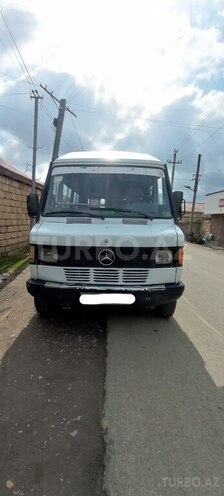 Mercedes 208 D 1993, 916,800 km - 2.3 л - Lənkəran