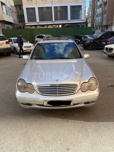 Mercedes C 240 2000, 261,000 km - 2.6 л - Bakı