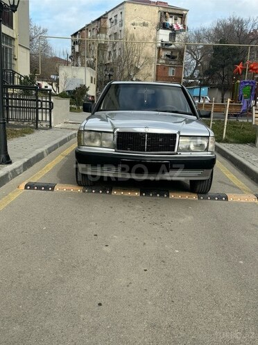 Mercedes 190 1991, 111,111 km - 2.0 l - Sumqayıt