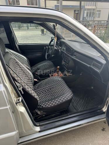 Mercedes 190 1991, 111,111 km - 2.0 l - Sumqayıt