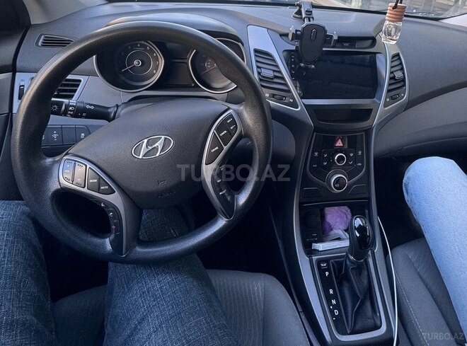 Hyundai Elantra 2015, 109,435 km - 1.8 l - Bakı