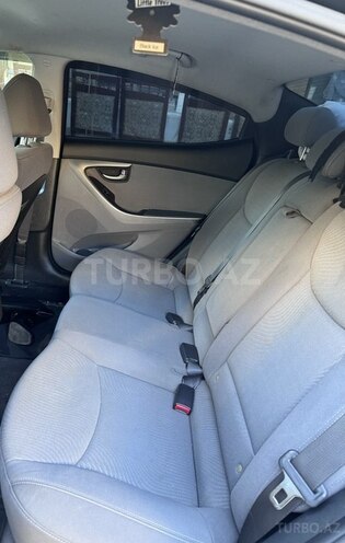 Hyundai Elantra 2015, 109,435 km - 1.8 l - Bakı