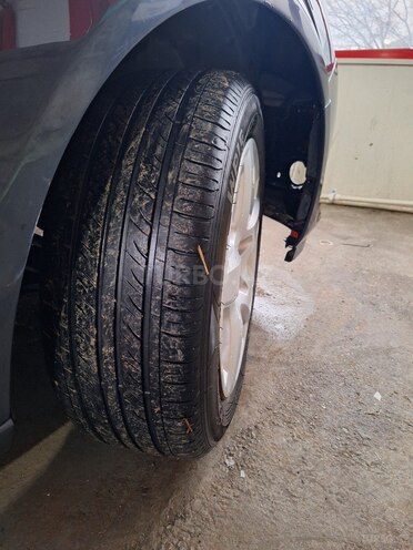 Opel Astra 2006, 212,000 km - 1.4 л - Şəki