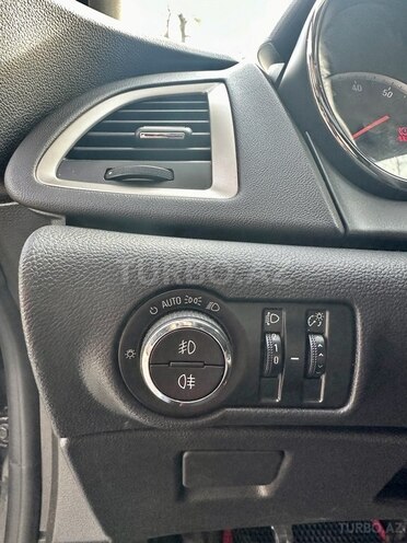 Opel Astra 2011, 280,000 km - 1.4 л - Bakı