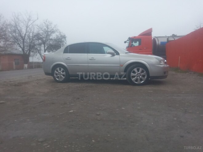 Opel Vectra 2002, 392,277 km - 2.2 л - Beyləqan