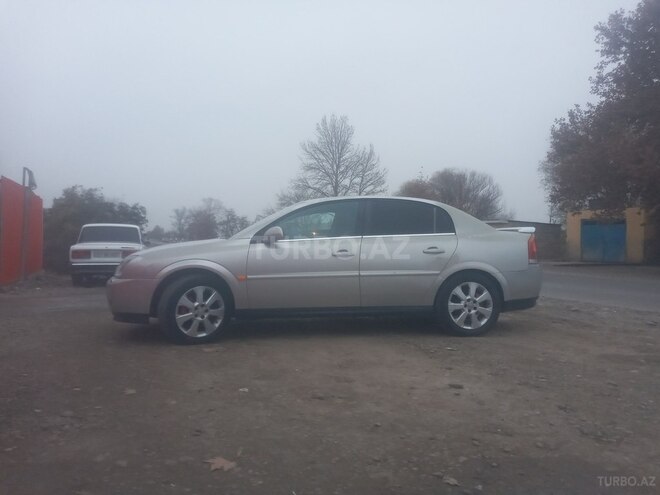 Opel Vectra 2002, 392,277 km - 2.2 л - Beyləqan