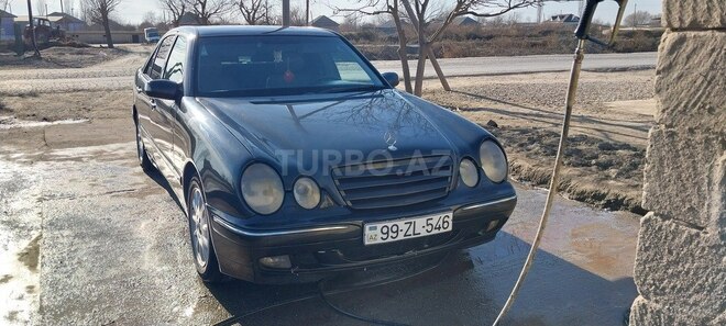 Mercedes E 270 2000, 520,969 km - 2.7 л - Salyan