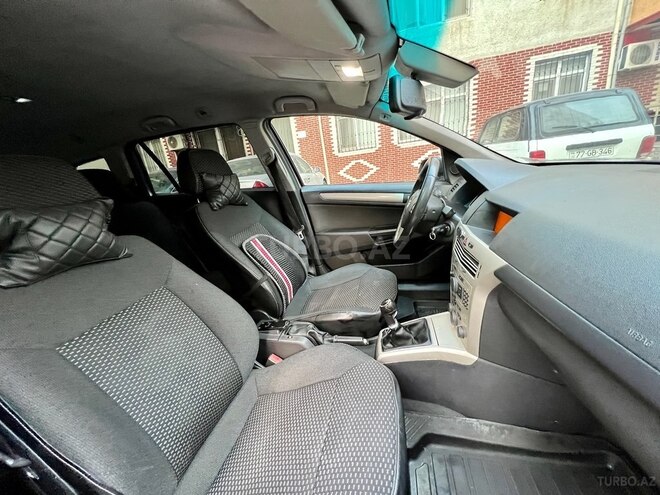 Opel Astra 2007, 207,000 km - 1.3 л - Bakı