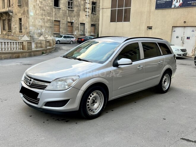 Opel Astra 2007, 207,000 km - 1.3 л - Bakı