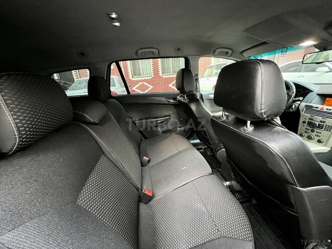 Opel Astra 2007, 207,000 km - 1.3 л - Bakı