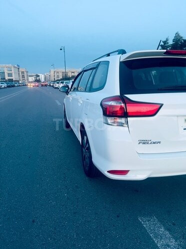 Toyota Corolla 2018, 130,000 km - 1.5 л - Bakı