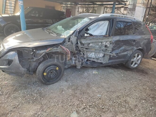 Kia Ceed 2007, 235,000 km - 1.6 l - Bakı