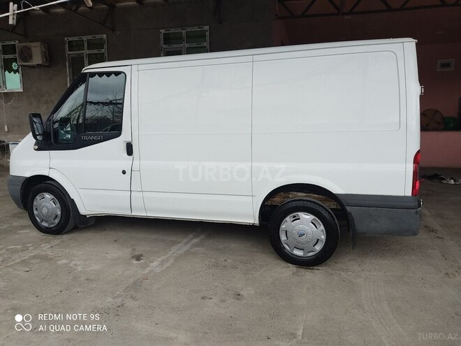 Ford Transit 2011, 270,231 km - 2.2 l - Sabirabad