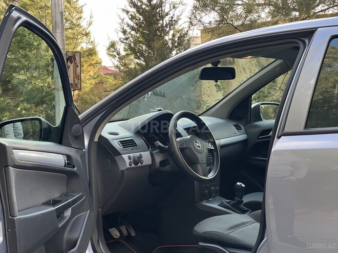 Opel Astra 2006, 282,000 km - 1.4 l - Bakı
