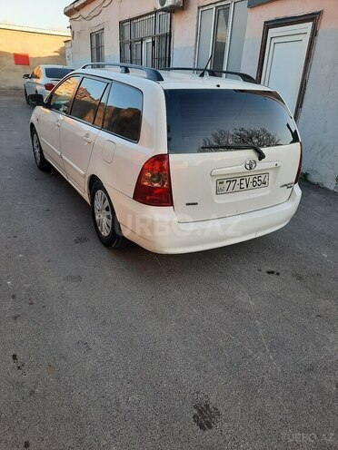 Toyota Corolla 2006, 279,000 km - 1.4 л - Bakı