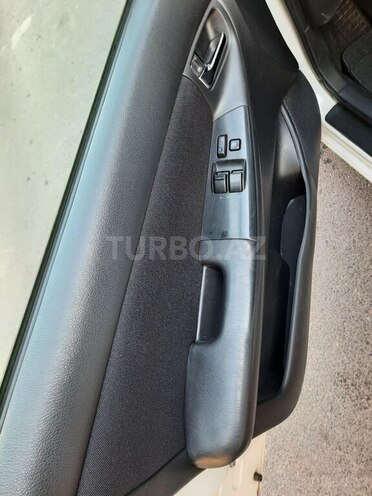 Toyota Corolla 2006, 279,000 km - 1.4 л - Bakı