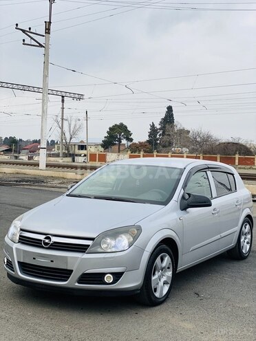 Opel Astra 2006, 235,000 km - 1.3 l - Gəncə