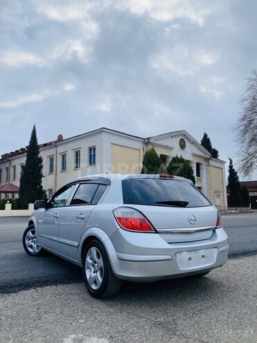 Opel Astra 2006, 235,000 km - 1.3 l - Gəncə