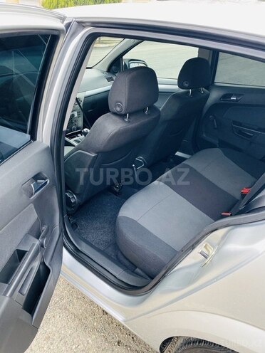 Opel Astra 2006, 235,000 km - 1.3 l - Gəncə