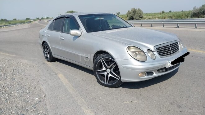 Mercedes E 220 2003, 685,649 km - 2.2 l - Bakı