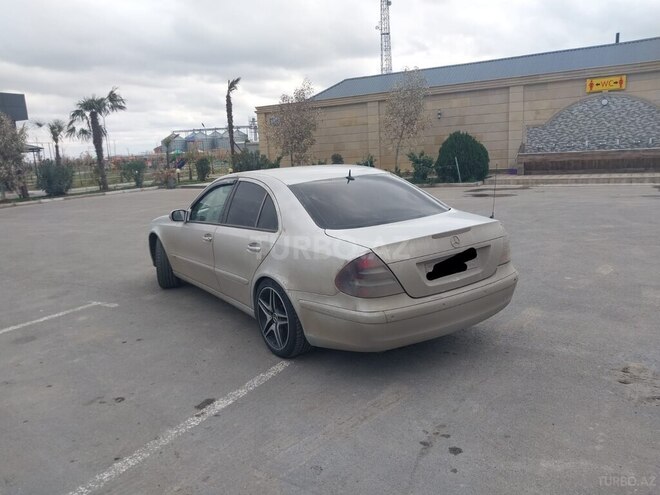 Mercedes E 220 2003, 685,649 km - 2.2 l - Bakı