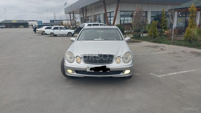 Mercedes E 220 2003, 685,649 km - 2.2 l - Bakı